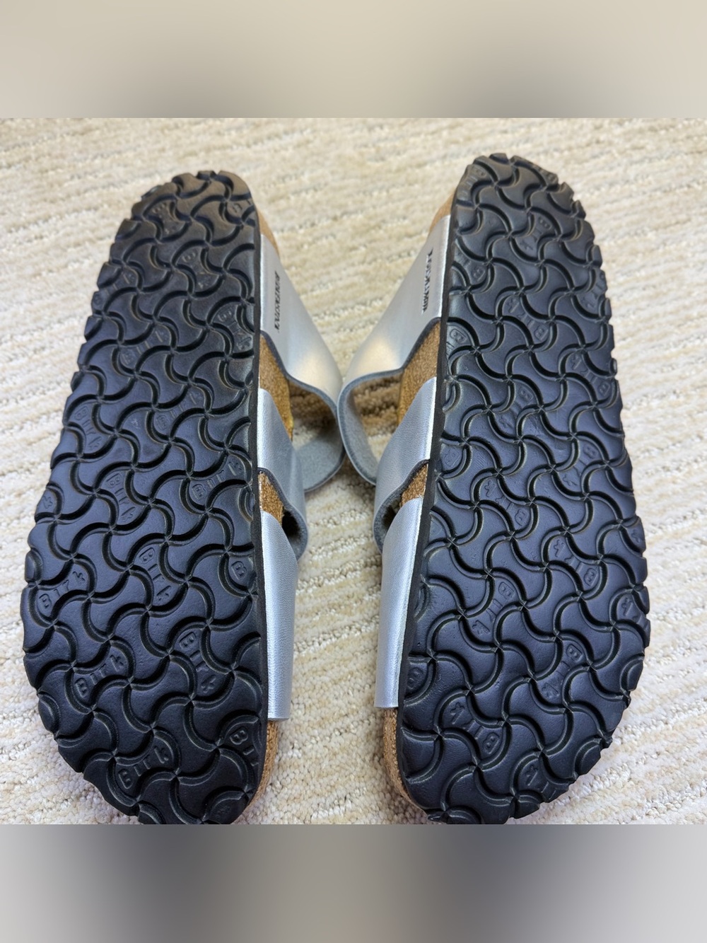 Like new Birkenstock Pisa metallic silver strap sandals - Picture 12 of 12